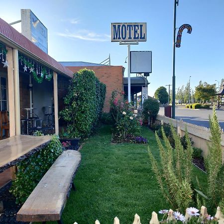Yarragon Motel Luaran gambar
