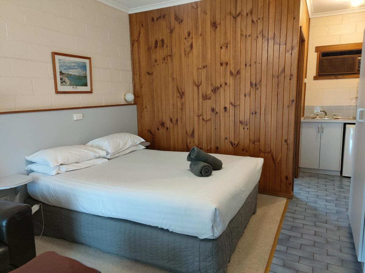Yarragon Motel Luaran gambar