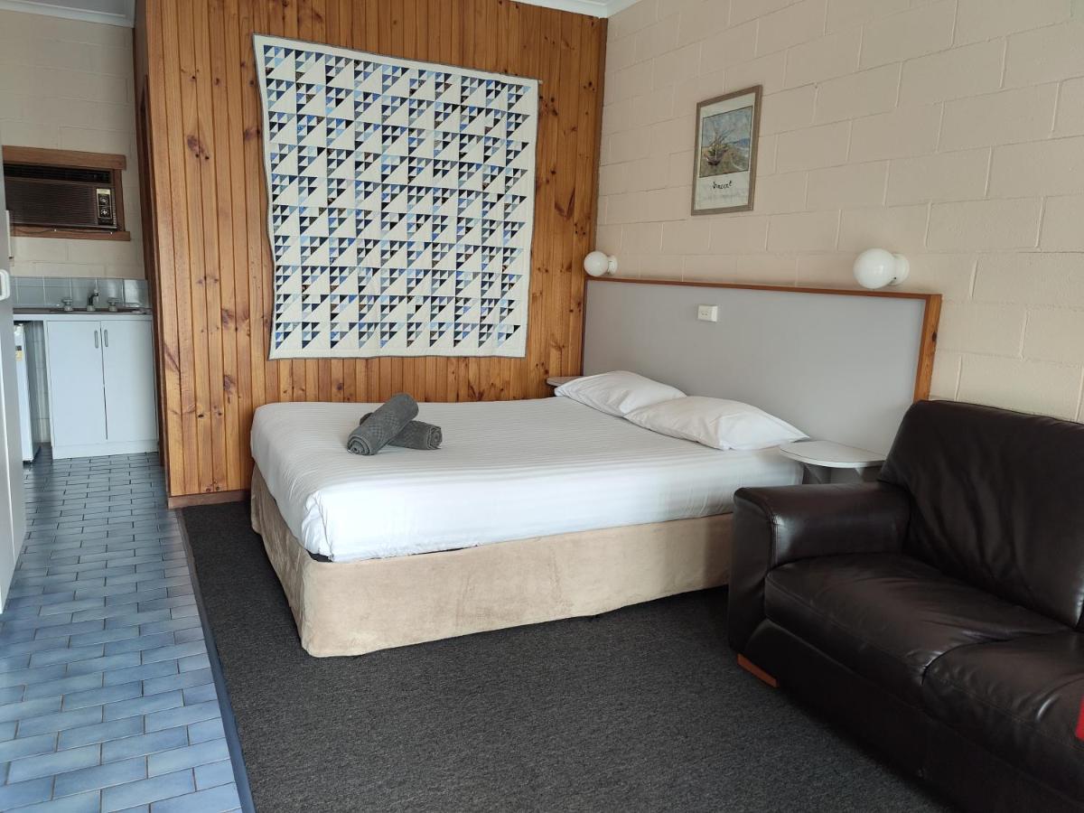 Yarragon Motel Luaran gambar