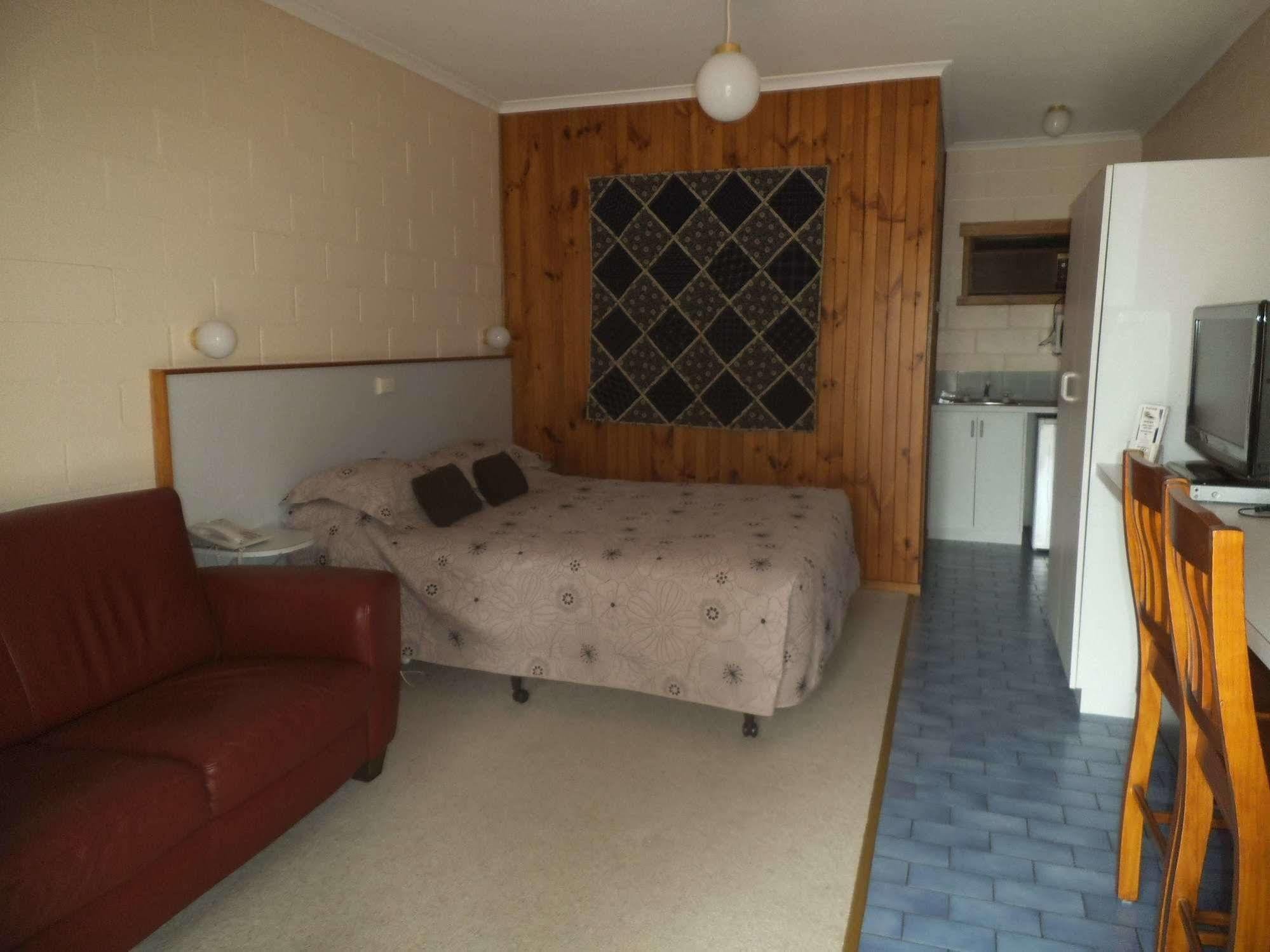 Yarragon Motel Luaran gambar